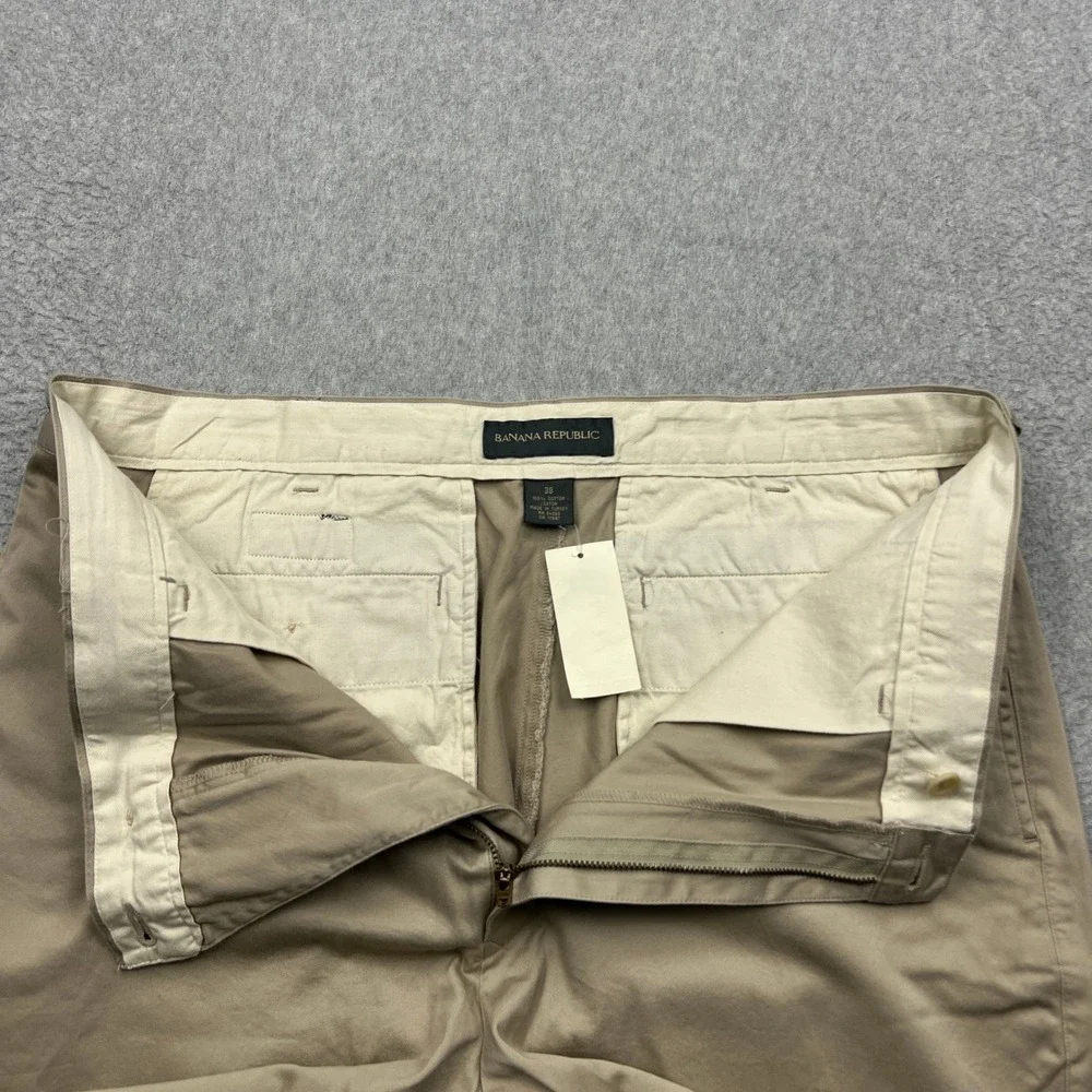 NEW Banana Republic Chino Shorts Men's 38 Khaki Twill 9